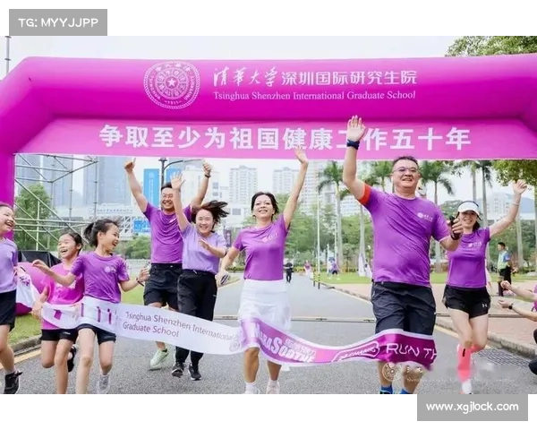 “那个清华又回来了!”王岚嵚更博为清华夺冠加油,展现强大实力! “那个清华又回来了!”王岚嵚更博为清华夺冠加油,展现强大实力!